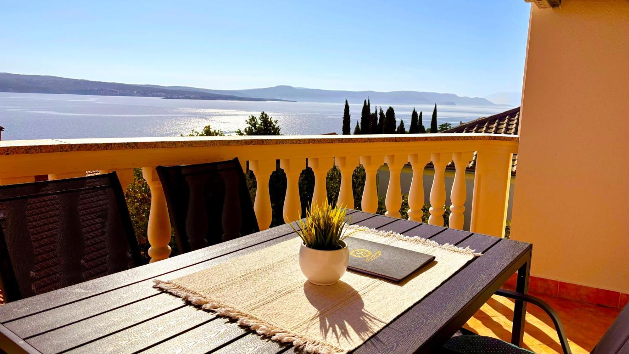 Apartments Villa Maria Crikvenica Exterior foto